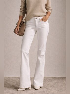 Citizens Of Humanity White Low Rise Bootcut Kelly Jeans Quiet Luxury Size 27